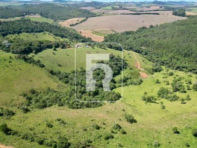 Terreno à venda, Centro Queluzito/MG