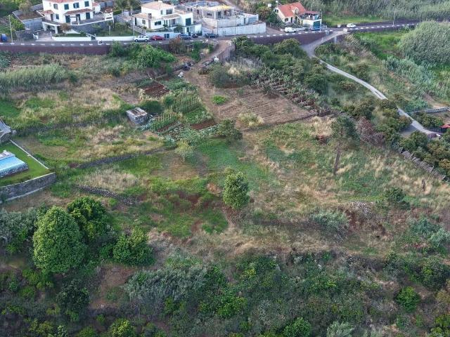 Terreno à venda Arco da Calheta