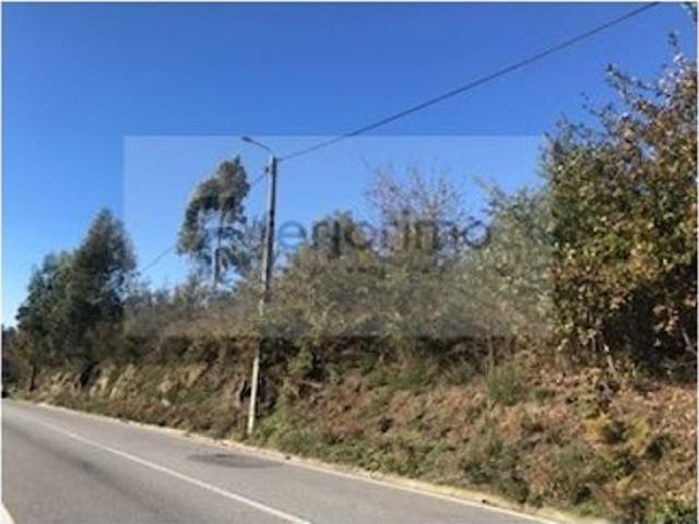 Terreno à venda Guimarães, Braga