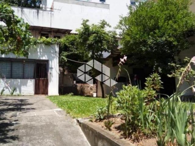 TERRENO Á VENDA DE 307 M², PODENDO CONSTRUIR ATÉ 75% DO TERRENO, PRÓXIMO AO ZAFFARI E AV. GOETHE