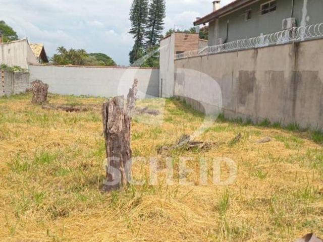 Terreno a venda dentro do bolsão de Interlagos ao lado do laguinho