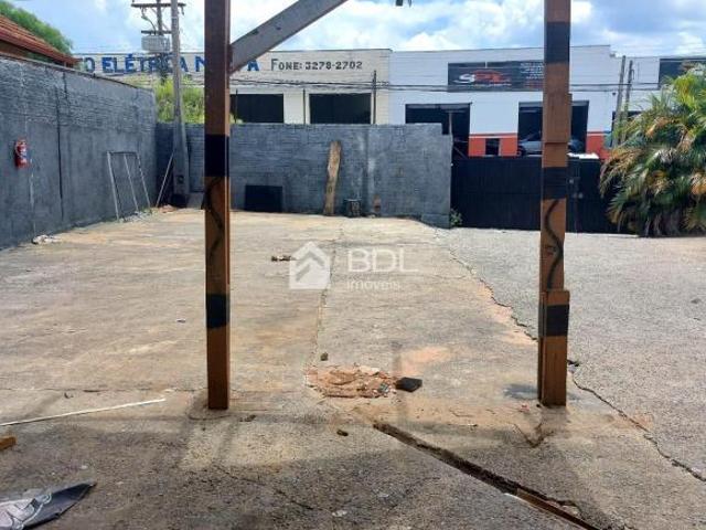 terreno á venda e para aluguel em Jardim Nova Europa