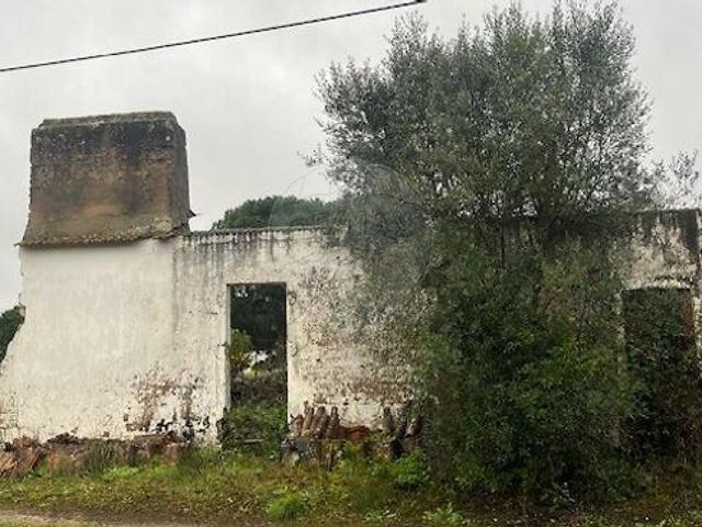 Terreno à venda em Couço, Coruche RE/MAX Portugal