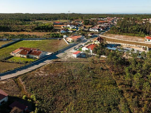Terreno à venda em Coimbrão, Leiria RE/MAX Portugal