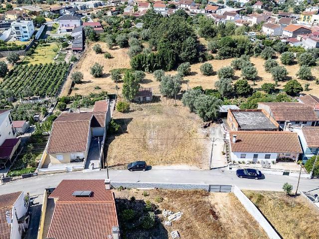 Terreno à venda em Coimbra