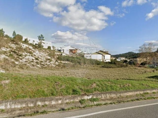 Terreno à venda em Coimbra