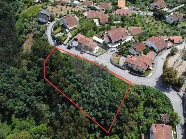 Terreno à venda em Coimbra