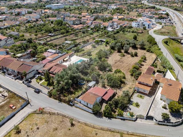 Terreno à venda em São Martinho do Bispo e Ribeira de Frades, Coimbra RE/MAX Portugal