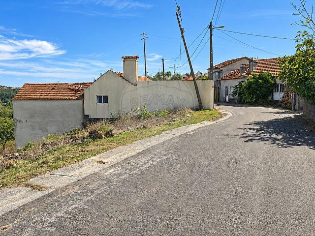 Terreno à venda em Colmeias e Memória, Leiria RE/MAX Portugal