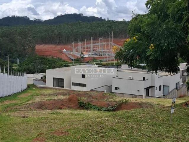 Terreno à venda em Condomínio Vale das Águas