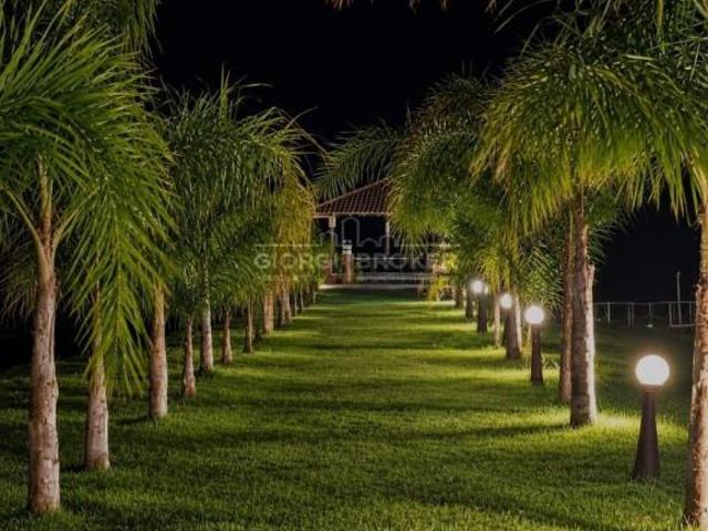 Terreno à venda em condomínio exclusivo em Mendonça SP, bairro Terras da Barra 913m² de área!