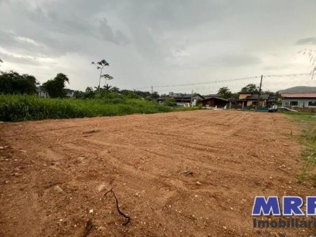 Terreno à venda em condomínio fechado. Praia da Mococa em Caraguatatuba. Condomínio Mar verde II