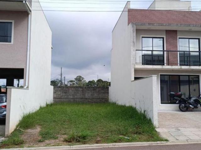 Terreno à venda em condomínio fechado