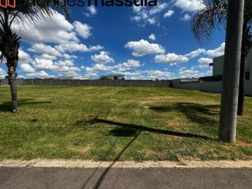 Terreno à venda em condomínio no Residencial Palm Park, Estiva Gerbi SP: 453,00 m² de área