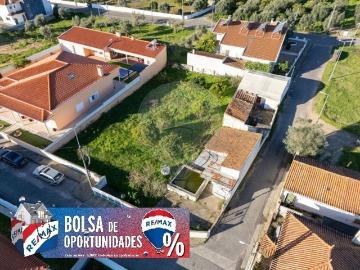 Terreno à venda em Constância