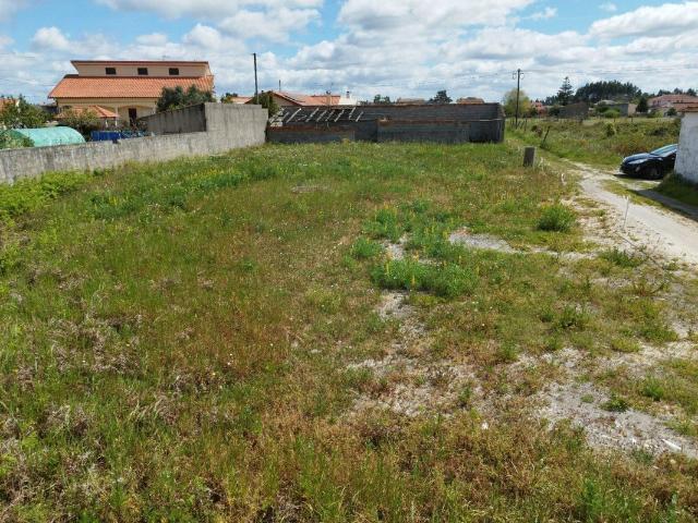 Terreno à venda em Corticeiro de Baixo