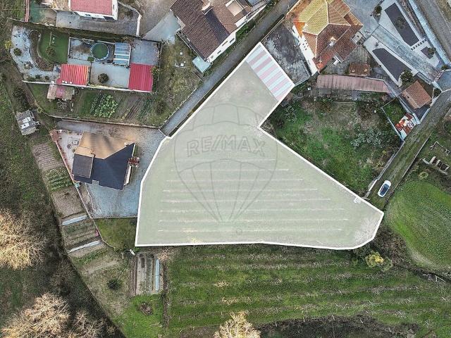 Terreno à venda em Caíde de Rei, Lousada RE/MAX Portugal