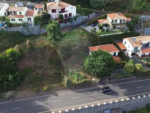 Terreno à venda em Camacha, Santa Cruz RE/MAX Portugal