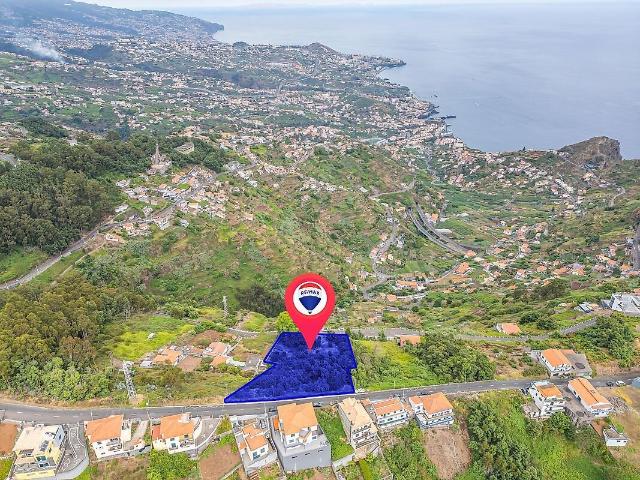 Terreno à venda em Câmara de Lobos, Câmara de Lobos RE/MAX Portugal