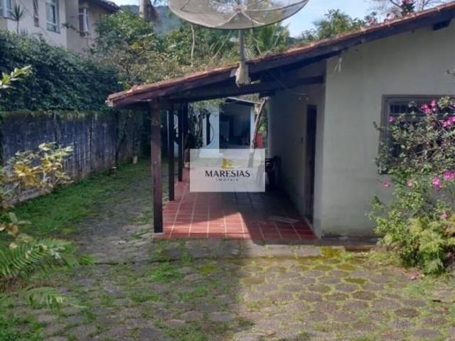 Terreno à venda em Camburi
