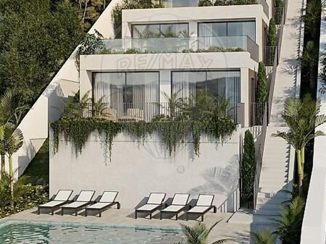 Terreno à venda em Campanário, Ribeira Brava RE/MAX Portugal