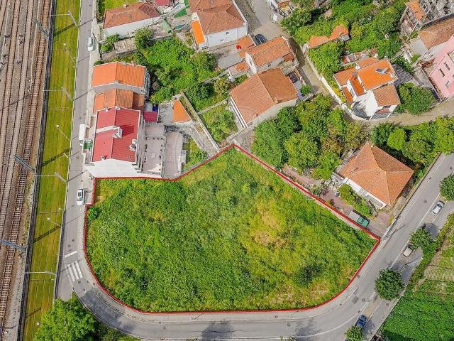 Terreno à venda em Campanhã, Porto RE/MAX Portugal
