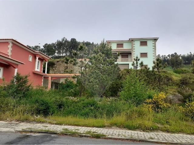 Terreno à venda em Campelo e Ovil, Baião RE/MAX Portugal