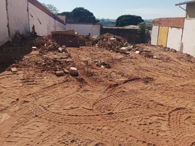 Terreno à venda em Campinas, Parque São Quirino, com 363 m²