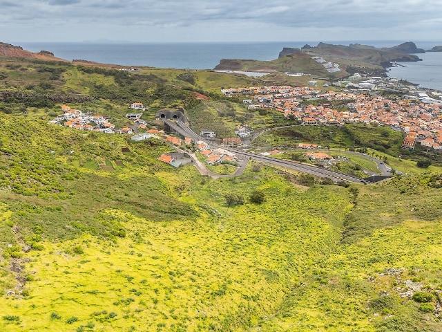 Terreno à venda em Caniçal, Machico RE/MAX Portugal