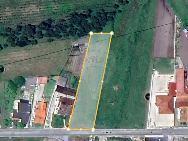 Terreno à venda em Cantanhede