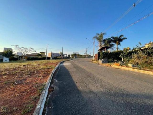 Terreno à venda em Capitólio R$ 250.000,00