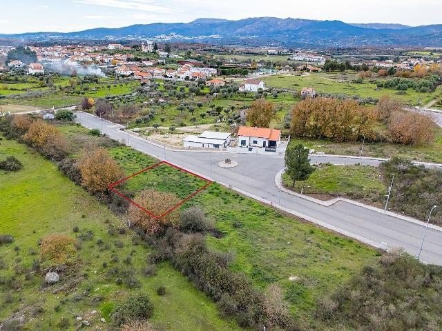 Terreno à venda em Caria, Belmonte RE/MAX Portugal