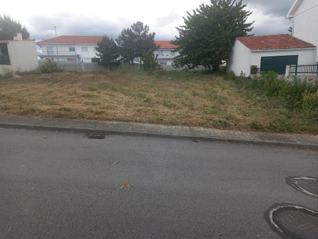 Terreno à venda em Carrazeda de Ansiães
