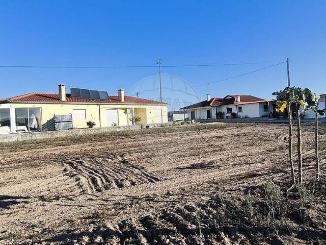 Terreno à venda em Carriço, Pombal RE/MAX Portugal