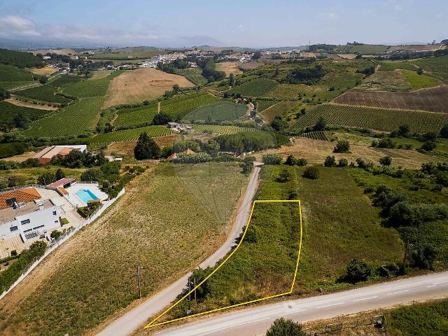 Terreno à venda em Carvoeira e Carmões, Torres Vedras RE/MAX Portugal