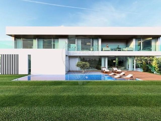 Terreno à venda em Cascais e Estoril, Cascais RE/MAX Portugal