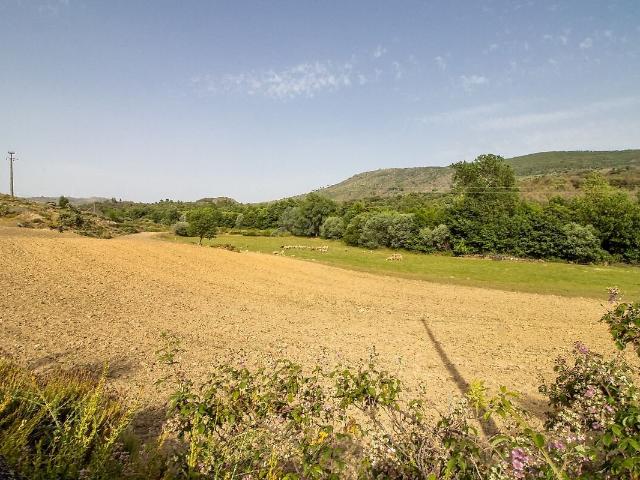 Terreno à venda em Casteleiro, Sabugal RE/MAX Portugal