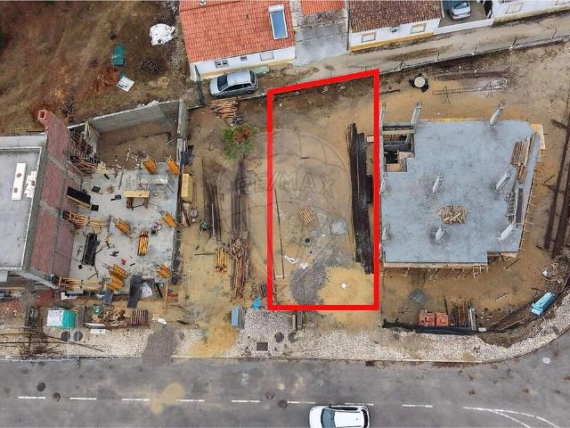 Terreno à venda em Castelo Sesimbra, Sesimbra RE/MAX Portugal
