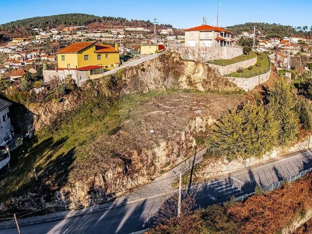 Terreno à venda em Castro Daire, Castro Daire RE/MAX Portugal