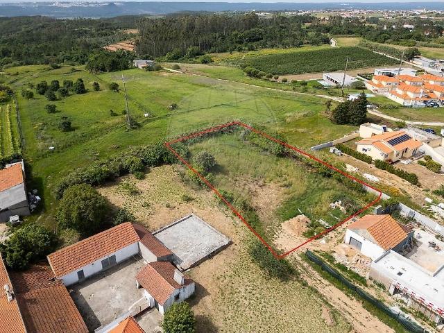 Terreno à venda em Cela, Alcobaça RE/MAX Portugal