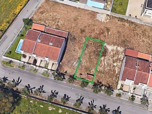 Terreno à venda em Celeirós, Aveleda e Vimieiro, Braga RE/MAX Portugal