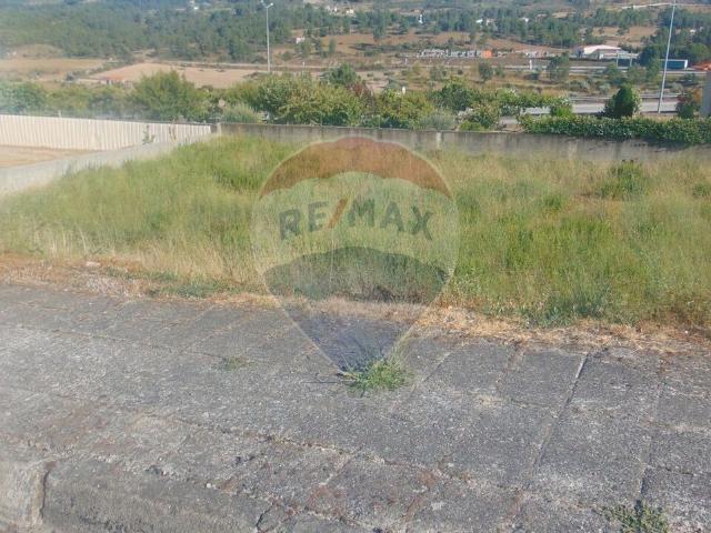 Terreno à venda em Celorico da Beira