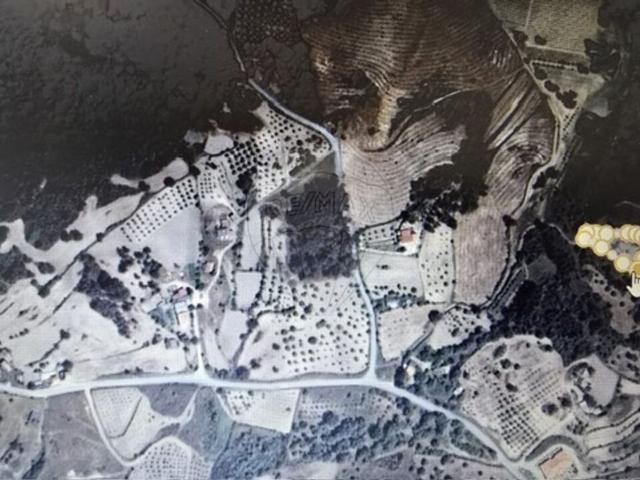 Terreno à venda em Celorico da Beira