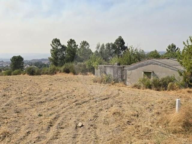 Terreno à venda em Celorico da Beira