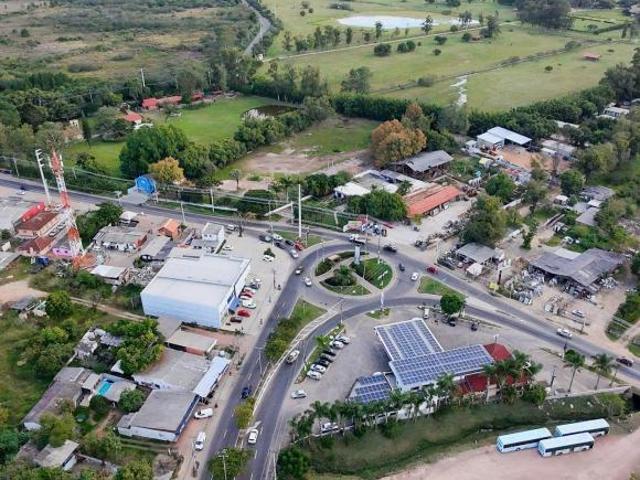Terreno à venda em Chapéu do Sol