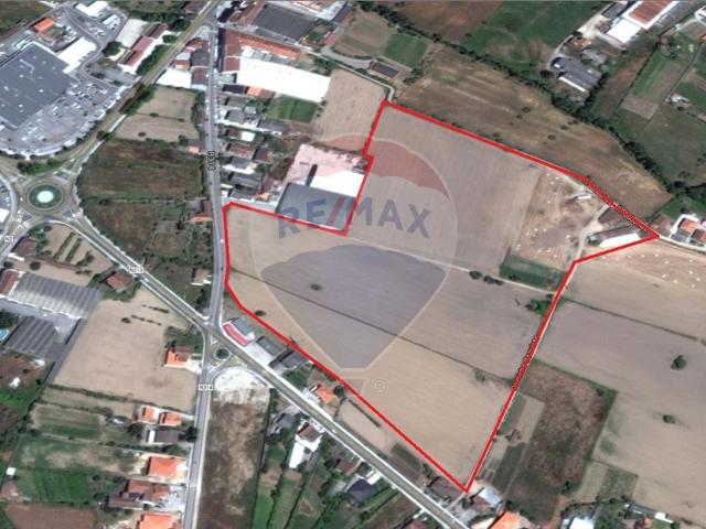 Terreno à venda em Chaves