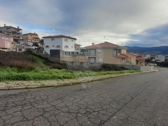 Terreno à venda em Chaves