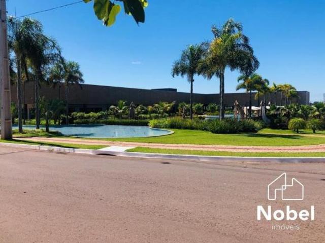 Terreno à venda em Cianorte PR no Bougainville Residence & Resort 387,80m² de área!