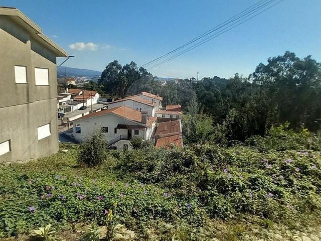 Terreno à venda em Cucujăes