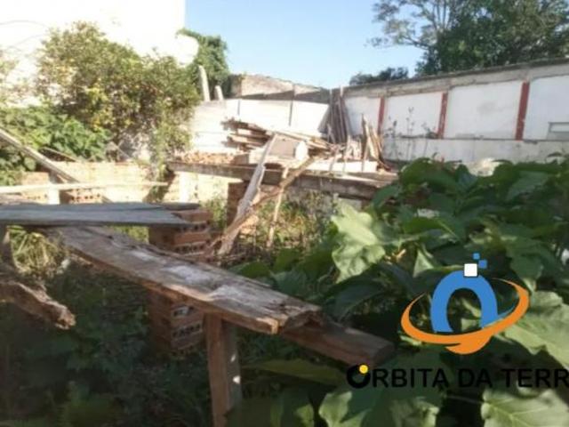 Terreno à venda em Curitiba PR, Tingui: 528,00 m² de área!